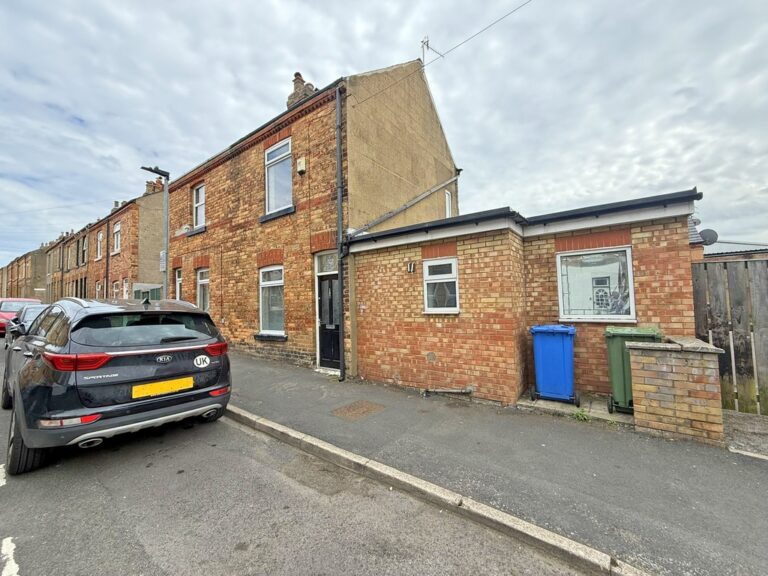 Sandringham Street, Scarborough