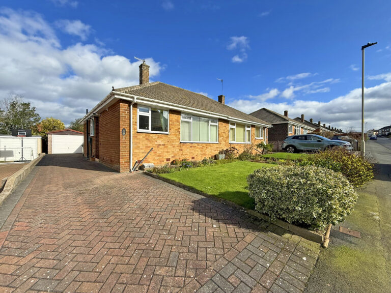 Sea View Drive, Scarborough