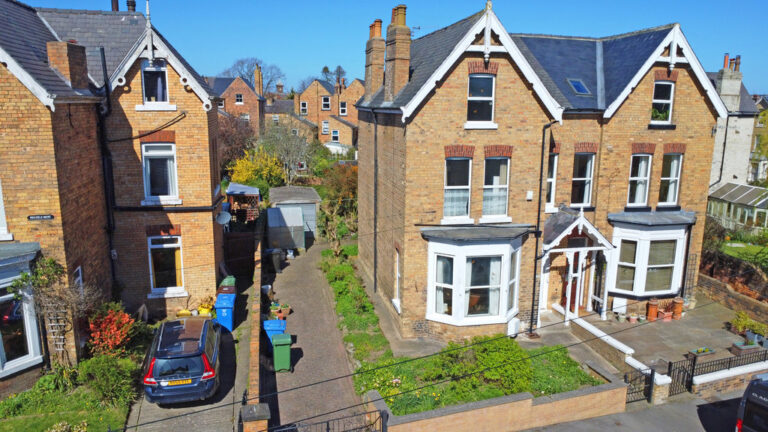 Westbourne Park, Scarborough