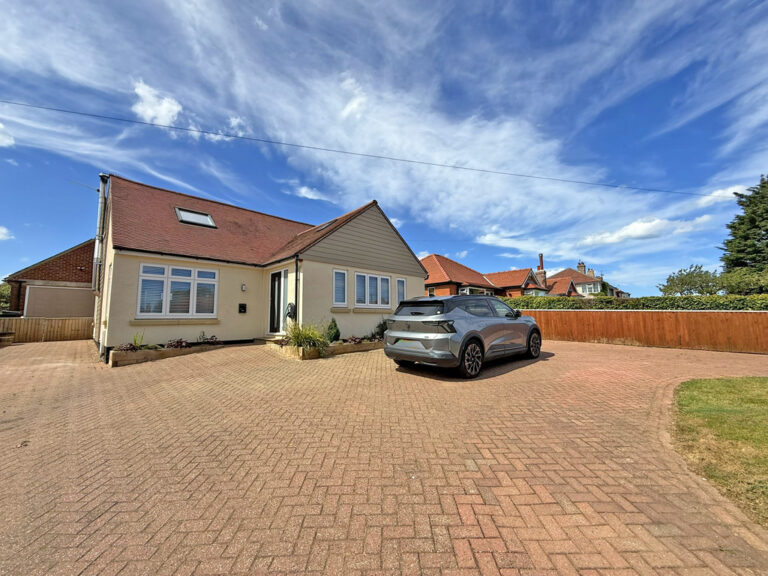 Scalby Road, Burniston