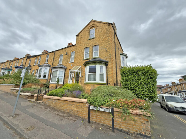 43 Nansen Street